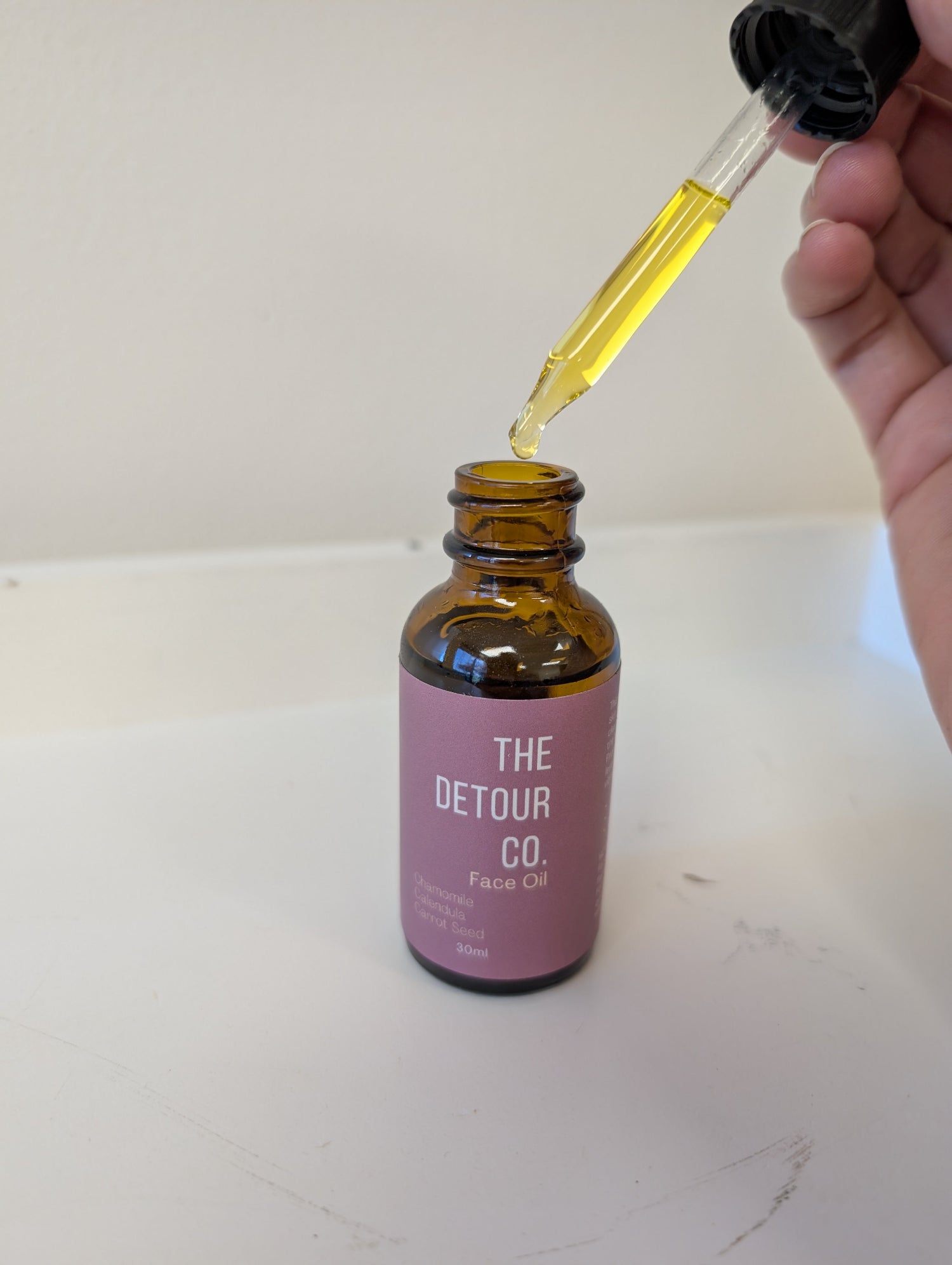 face oil to repair and renew mature tired skin